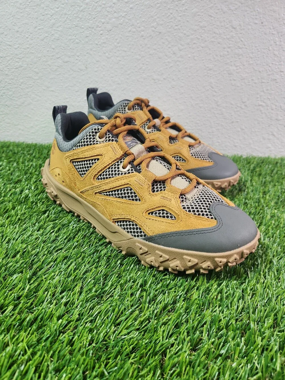 Timberland GreenStride Motion 6 Low Lace Sneaker Wheat Mesh Men’s Size 8.5